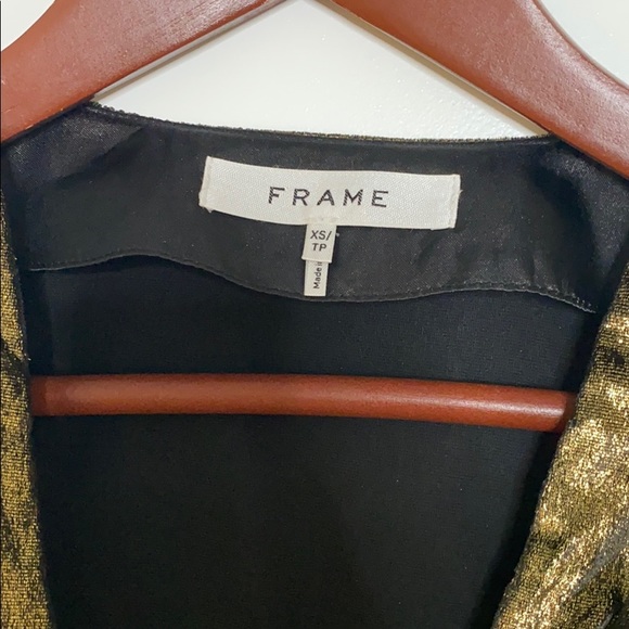 FRAME Gold/Bronze Metallic Smocked Women's Top XS - Picture 4 of 7